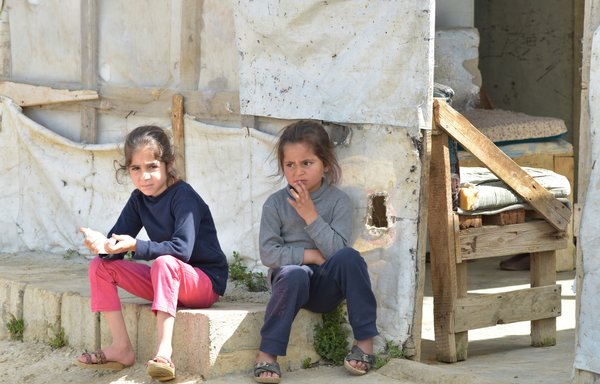 The month of Ramadan this year weighs heavy on the children in Syrian refugee camps in the Bekaa Valley. [Ziad Hatem/Al-Mashareq]